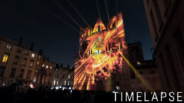 EMP0175 Fête des Lumières 2019 Place Saint Jean à Lyon - Timelapse